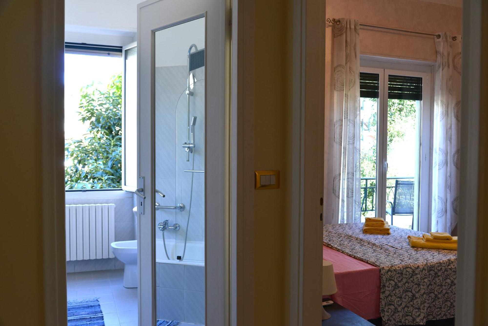 Appartamento Ginestra Bordighera Extérieur photo